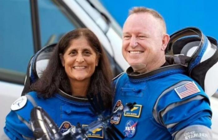 Zwei Astronauten sind ohne Rückflugdatum im Weltraum gestrandet