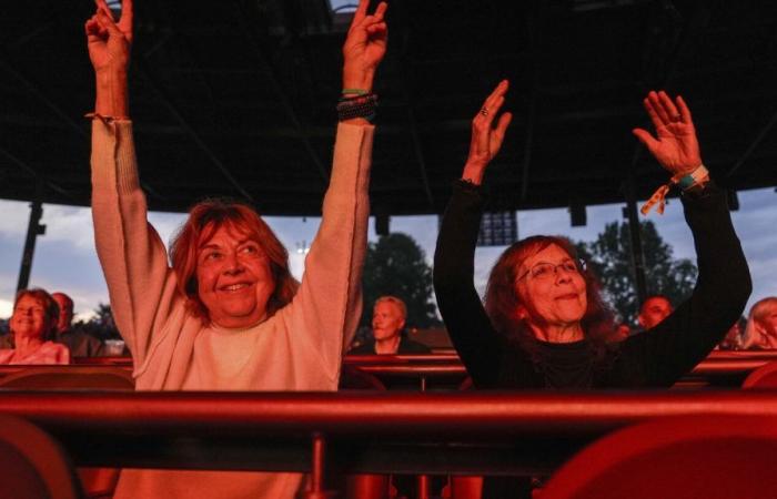 Frauen kehren nach 55 Jahren nach Woodstock zurück, um das Festival jetzt mit WLAN wiederzubeleben
