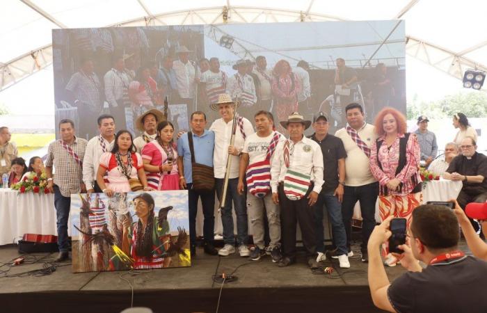 Minister Luis Fernando Velasco nahm an einem Tag des sozialen Dialogs mit 1.100 Ureinwohnern des Yukpa-Volkes in Cesar teil