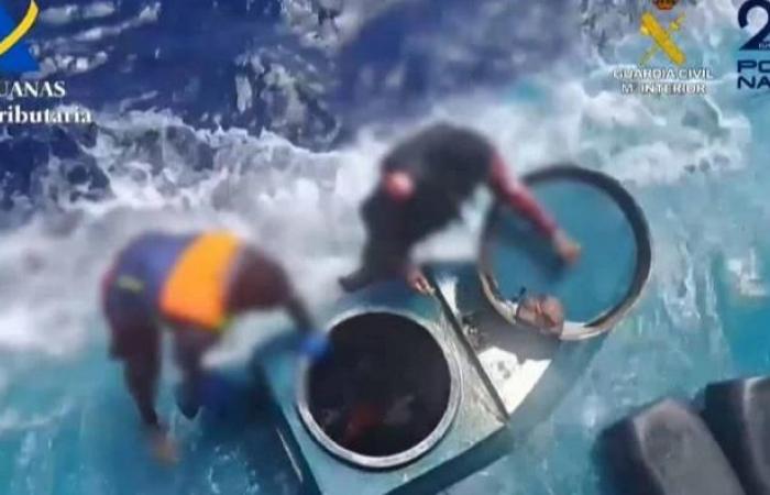 Vier Kolumbianer, die auf einem U-Boot Drogen mit sich führten, wurden in Spanien ins Gefängnis geschickt