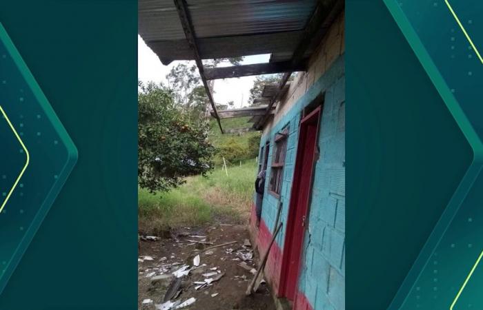 Sie melden Risiken in 15 ländlichen Schulen in San José de Apartadó
