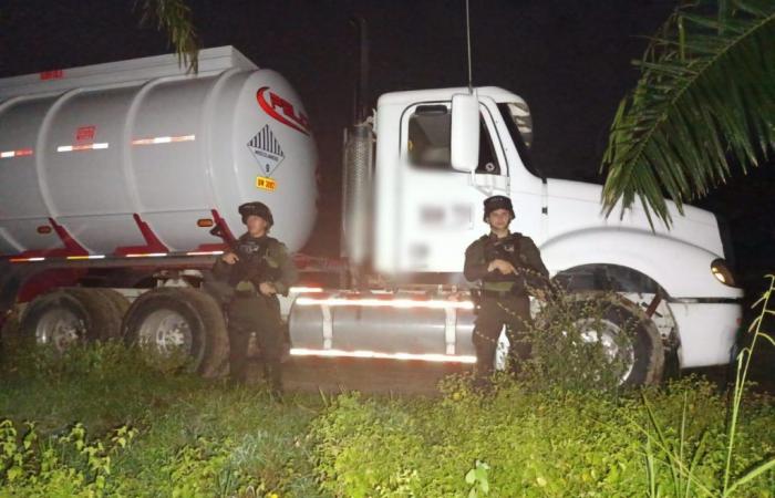 Die Polizei in Cesar hat mehr als 16.000 Gallonen Kohlenwasserstoff geborgen
