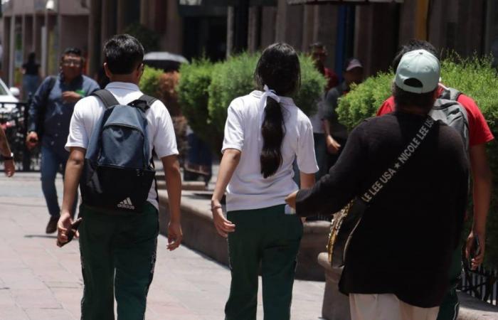 Mehr als eine halbe Million Studenten aus Potosí fahren heute in den Urlaub – El Sol de San Luis
