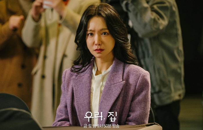 Kim Hee Sun hält Notfall-Pressekonferenz zum Thema „Bitter Sweet Hell“ ab