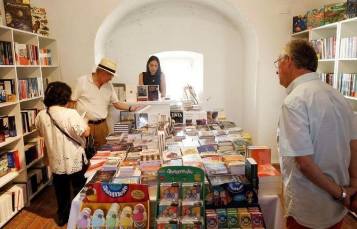Die Buchmesse von Cádiz steht vor einem vollen ersten Wochenende