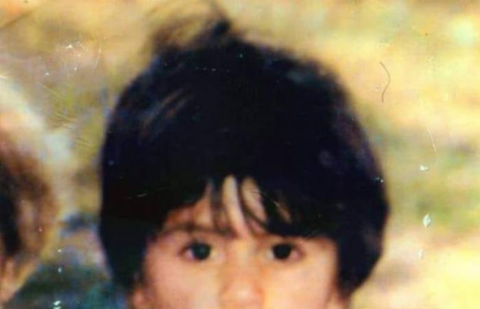 Ihr Freund zeigte ihr als kleiner Junge ein Foto, auf dem ein Junge zu sehen war, der vor 31 Jahren in Corrientes verschwand.