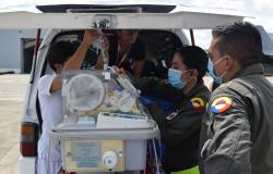 Baby mit medizinischen Komplikationen wurde von Yopal, Casanare nach Bogotá gebracht