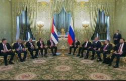 Der russische Präsident empfängt seinen kubanischen Amtskollegen im Kreml (+Fotos)
