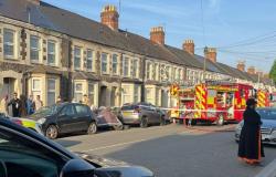 Hausbrand sperrt stark befahrene Straße ins Stadtzentrum von Cardiff