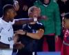 UNGEWÖHNLICH: Ein Corinthians-Spieler hat im Spiel gegen die Argentinos um die Copa Sudamericana einen Linienrichter angegriffen