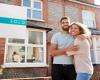 Die Preise kleinerer Häuser steigen, da Erstkäufer konkurrieren