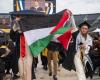 Mehr als 50 Studenten stürmen die University of Michigan aus Protest gegen den Krieg in Gaza