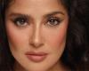 Salma Hayek ist das Covergirl der Vogue Arabia: Luxus-Looks und Chat mit Penélope Cruz