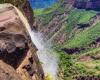 Der kolumbianische Wasserfall, bei dem das Wasser „nach oben fällt“, ein ungewöhnliches Naturphänomen