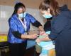 Das städtische Gesundheitsamt von La Serena führt eine Impfaktion im Tierheim El Serenense durch