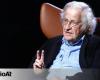 Noam Chomsky wurde aus einem Krankenhaus in São Paulo entlassen und wird die medizinische Behandlung zu Hause fortsetzen