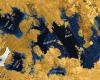 Anzeichen von Wellenerosion an der Küste von Titan