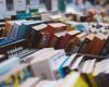 Zum „National Book Day“ bereitet eine Stadt im Süden von Santa Fe einen Jahrmarkt auf dem Platz vor
