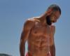 Salah erobert die Netzwerke mit seinem neuen Look und seinen Bauchmuskeln: „Ein Beispiel dafür, dass Männer mit zunehmendem Alter besser werden“